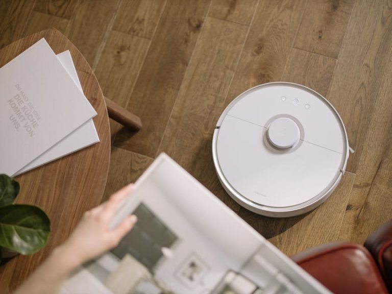 Roborock F25 ACE vs Qrevo Edge S5A: Which Robot Vacuum and Mop Combo Should You Buy?
